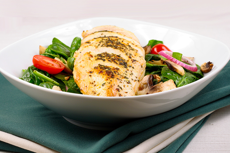 Chiken-Breast-And-Salad-sm